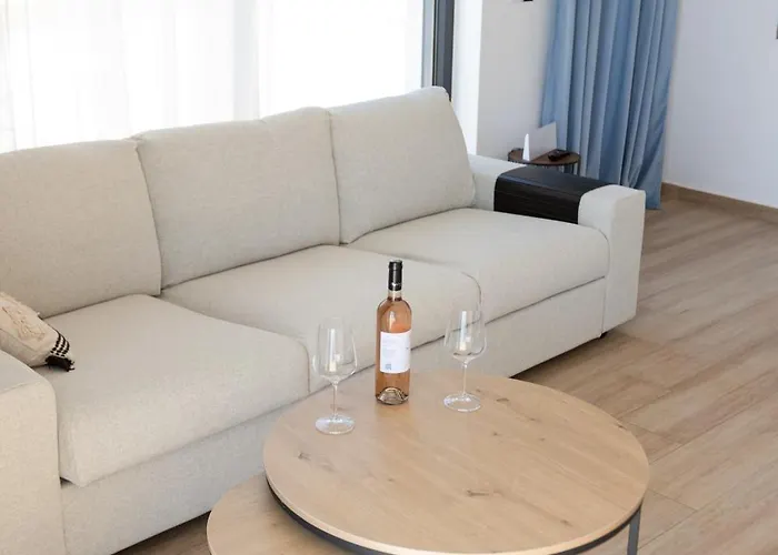 Skalia Lefkada Villa *