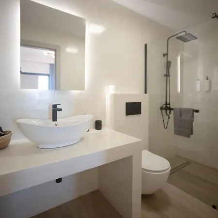 Skalia Lefkada * Атанион