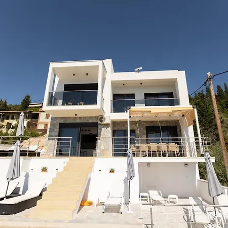 Willa Skalia Lefkada *