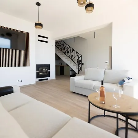 Skalia Lefkada Атанион