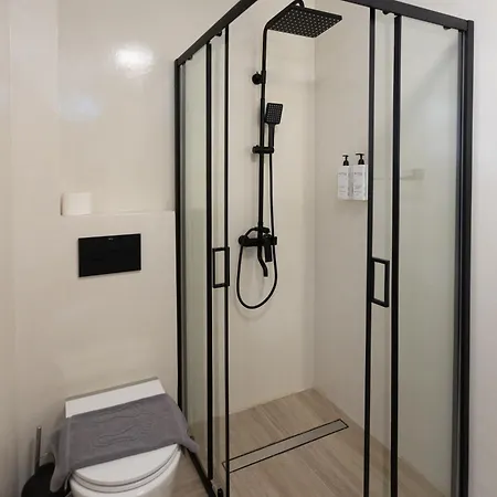 Skalia Lefkada * Атанион